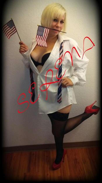 , 26  female escort, Milwaukee