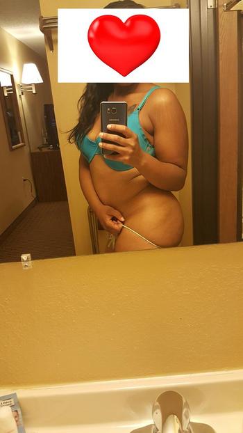 , 21  female escort, Milwaukee