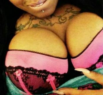 , 23  female escort, Milwaukee