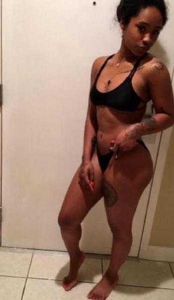 , 22  female escort, Milwaukee