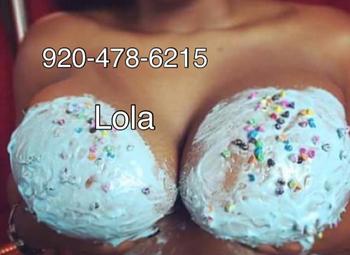 , 21  female escort, Milwaukee