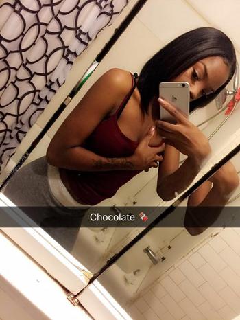 , 23  female escort, Milwaukee