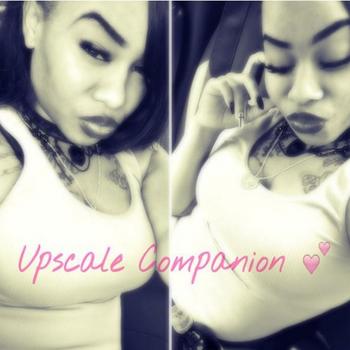 , 23  female escort, Milwaukee