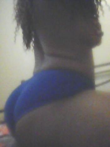, 25  female escort, Milwaukee