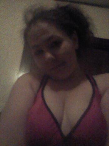, 23  female escort, Milwaukee