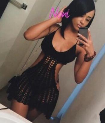 , 22  female escort, Milwaukee