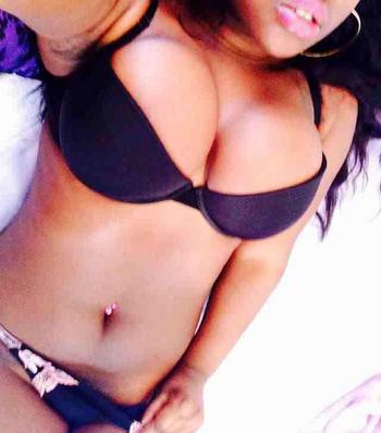 , 23  female escort, Milwaukee