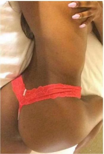 , 20  female escort, Milwaukee