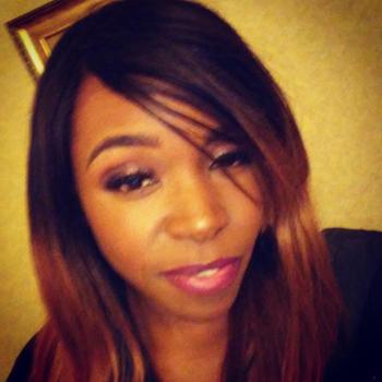 , 22  female escort, Milwaukee