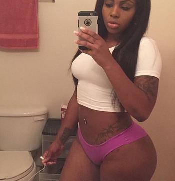 , 23  female escort, Milwaukee