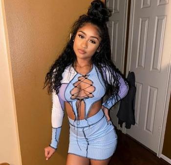 Lola, 24  female escort, Milwaukee