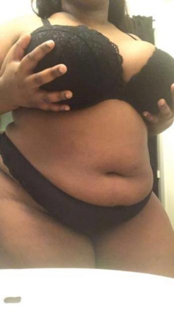 Cashmere, 24  female escort, Milwaukee