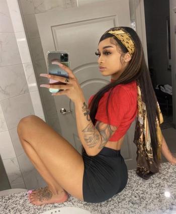 414-433-8546, 25  female escort, Milwaukee