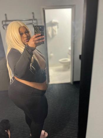 Tsunamii, 24  female escort, Milwaukee