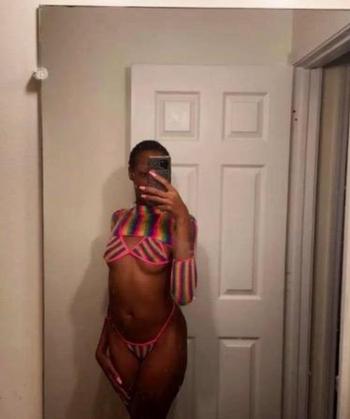 Barbie Charlie XXX, 30  female escort, Milwaukee