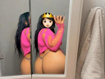 Naty, 22  female escort, Milwaukee