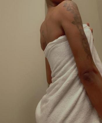 262-291-7950, 21  female escort, Milwaukee