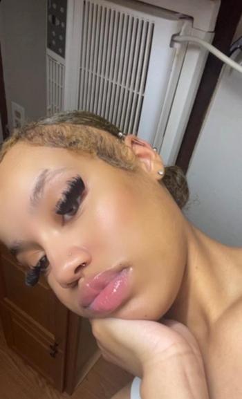 414-855-4226, 22  female escort, Milwaukee