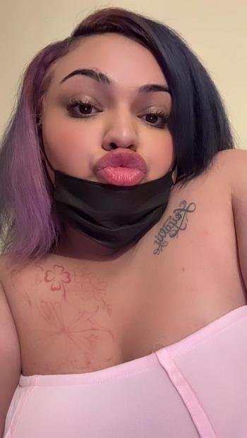 Envy, 21  female escort, Milwaukee