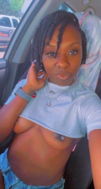 Keybabe, 25  female escort, Milwaukee