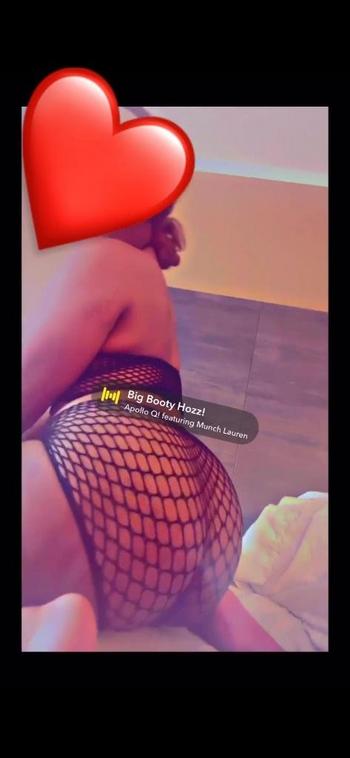 Vixenn, 21  female escort, Milwaukee