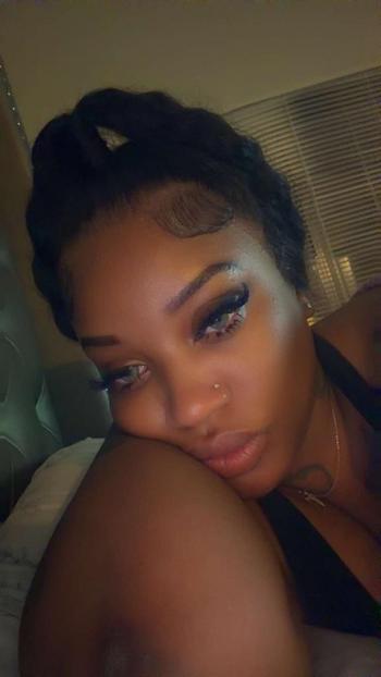 Nichole, 30  female escort, Milwaukee