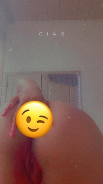 414-397-9359, 25  female escort, Milwaukee