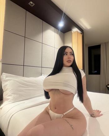 845-261-7543, 25  female escort, Milwaukee