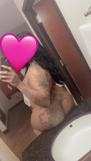 262-800-5838, 29  female escort, Milwaukee