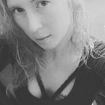 4144658804, female escort, Milwaukee
