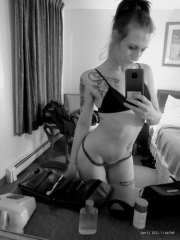 4143460260, female escort, Milwaukee