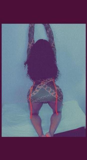 2622717739, female escort, Milwaukee