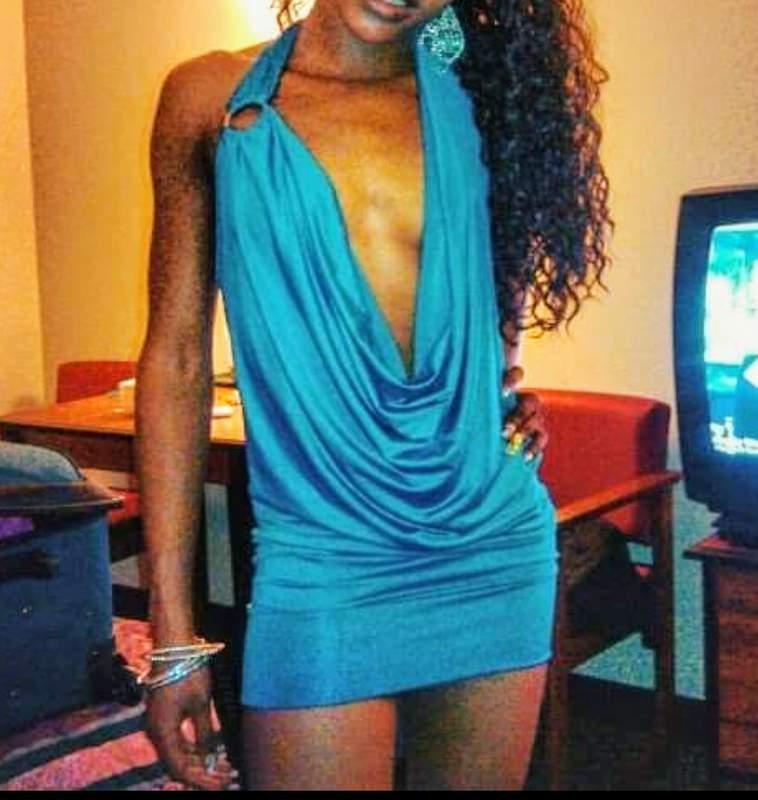 escort photo 3